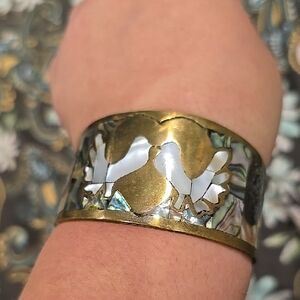 Vintage Mexican Cuff Bracelet Brass And Abalone Inlay 2 Doves Birds
